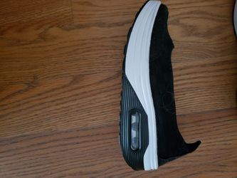 unbranded shoes size 5