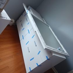 Dresser, Chest & Mirror Set