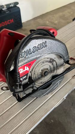 Left hand saw