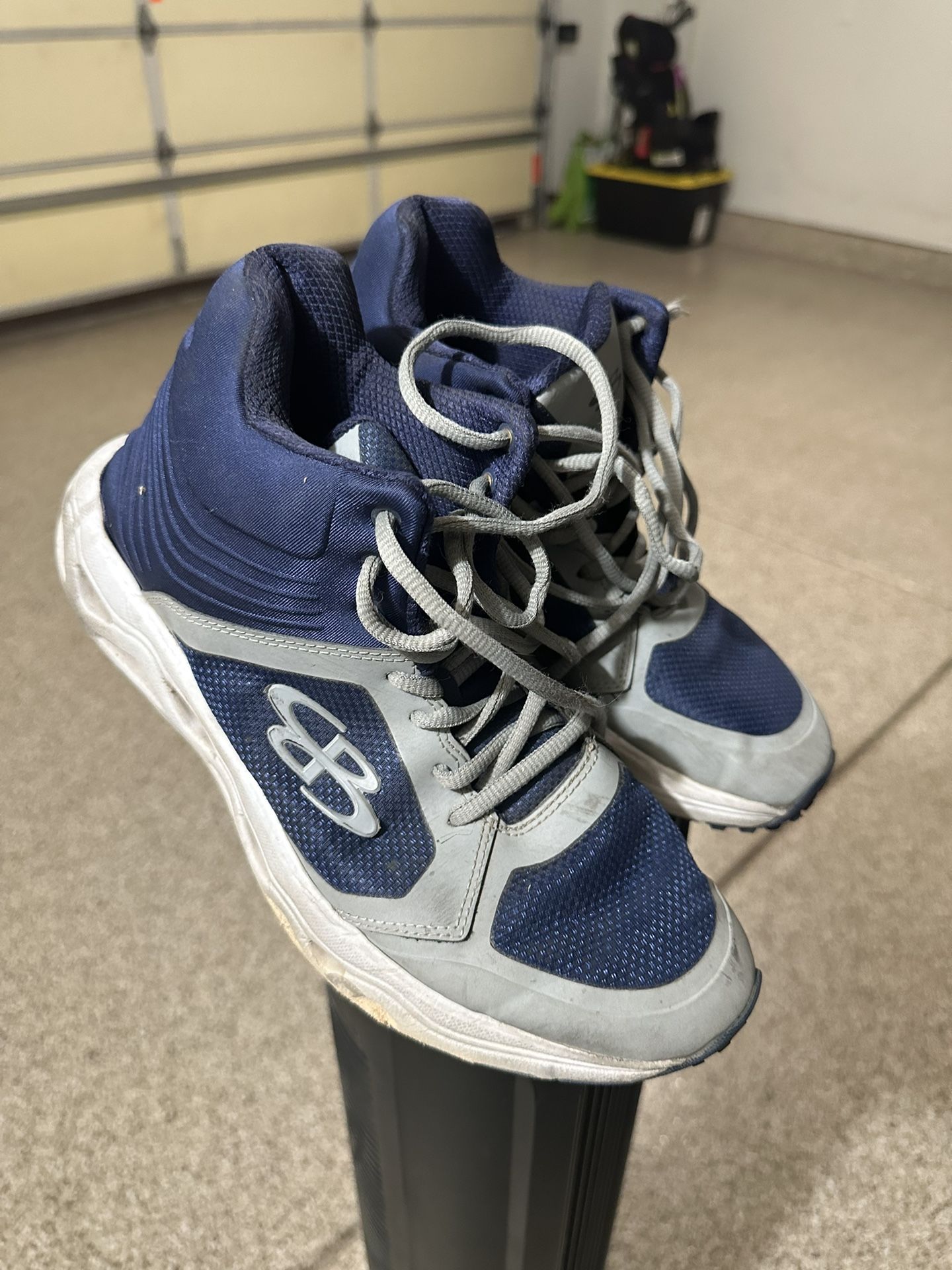 Boombah turf Shoes