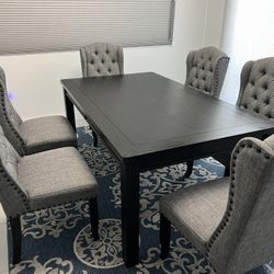 Dining Table And Chairs 
