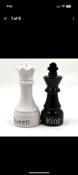 Ceramic King And Queen Chess Pieces Salt And Pepper Shakers Magnetic Attractives