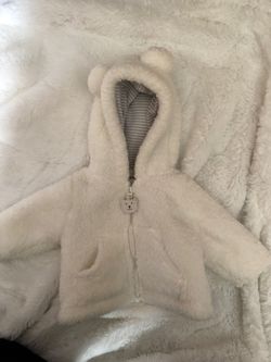 Carter’s NB sweater