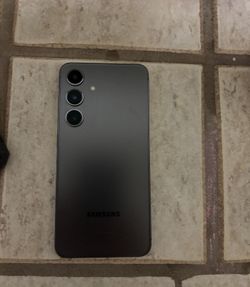 Galaxy S24 Willing To Trade 