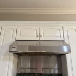 36” Thermador Cooktop Hood - Stainless Steel