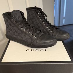 Gucci Men Shoes 