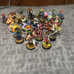 SUPER SMASH BROS “Amiibos” 
