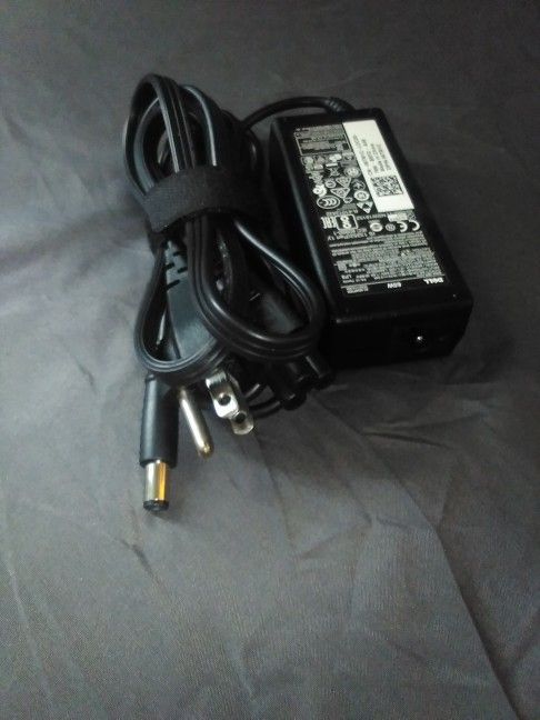 Dell 65W Ac Adapter 19.5V 3.34A With HDMI Cord