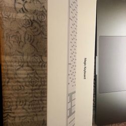 Apple Magic Keyboard (Full Size) 