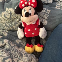 Minnie Mouse Stuffed  Animal 