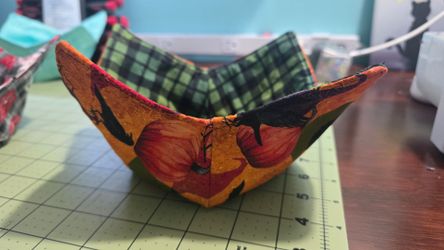 Bowl Cozy - Fall/Halloween themed