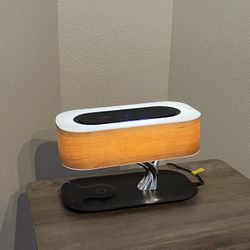Tree of Light Bluetooth Speaker & Wireless Charger