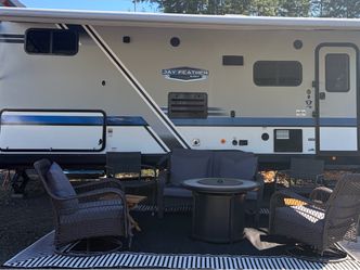 Jayco Jayfeather Travel Trailer 27BH