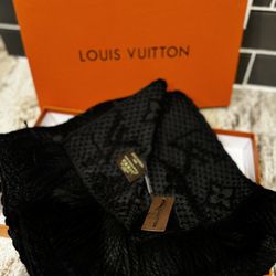 LV Monogram Scarf 