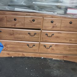 brown Dresser,twin Under The Bed No Mattress 