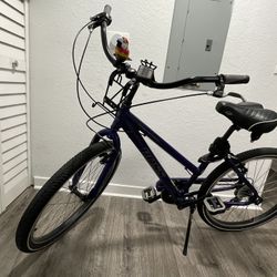 Boss 7 Cruiser Bike LIKE NEW Hardly Ever Used 