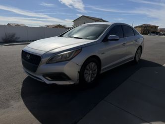 2017 Hyundai Sonata Hybrid