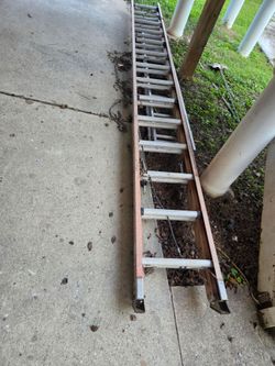 Extension ladder 28'