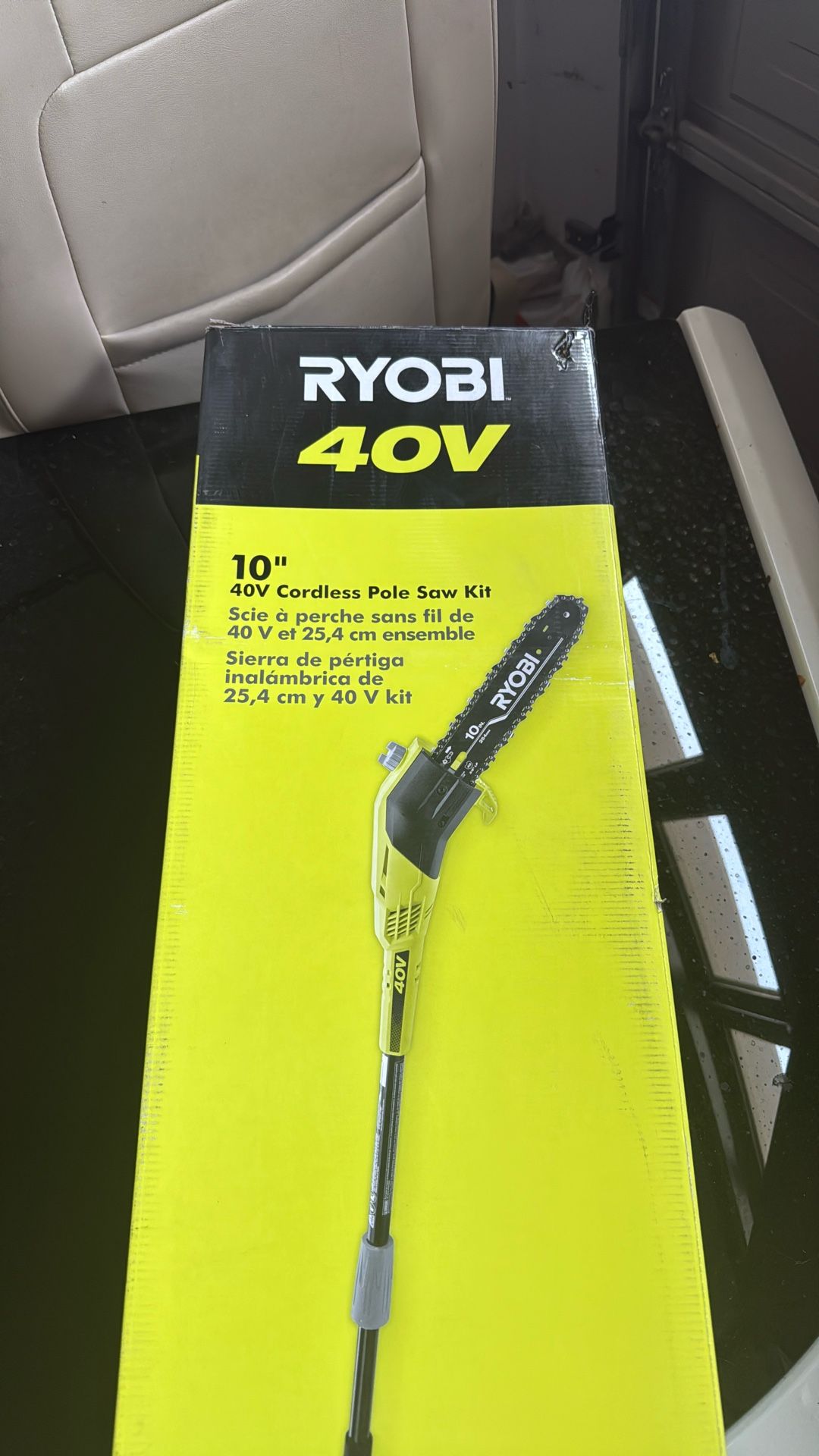 Ryobi 40V 10 in. Cordless Battery Pole Saw with Battery and Charger