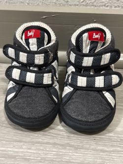 Squeaky Toddler shoes