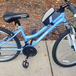 Roadmaster 24" Granite Peak Girls Mountain Bike, Light Blue