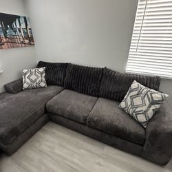 Couch Plush L Sectional 