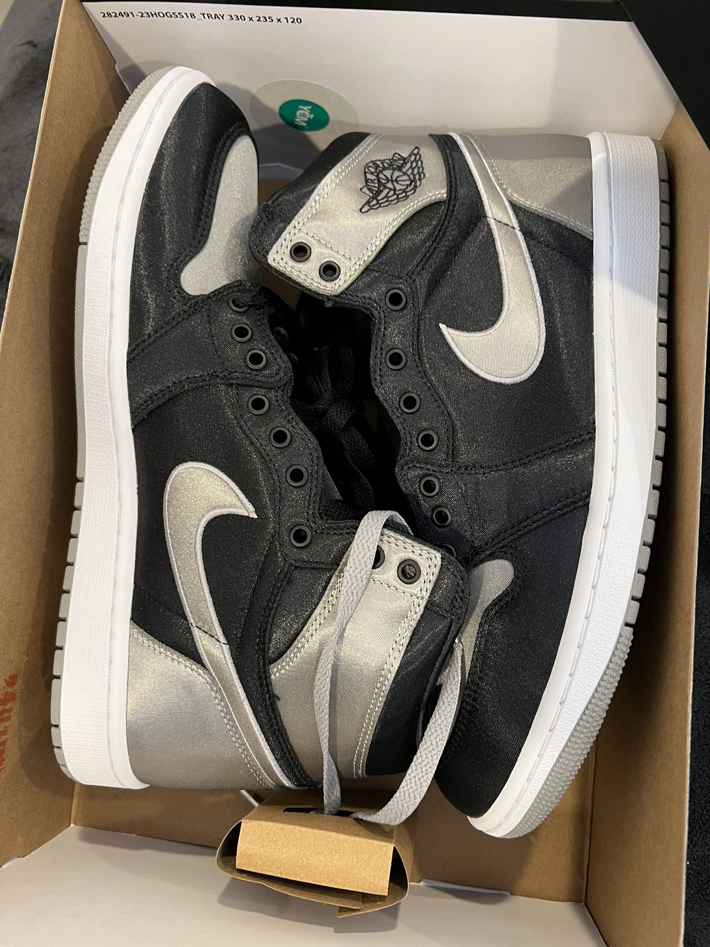 Jordan 1 High Satin 9.5 Men