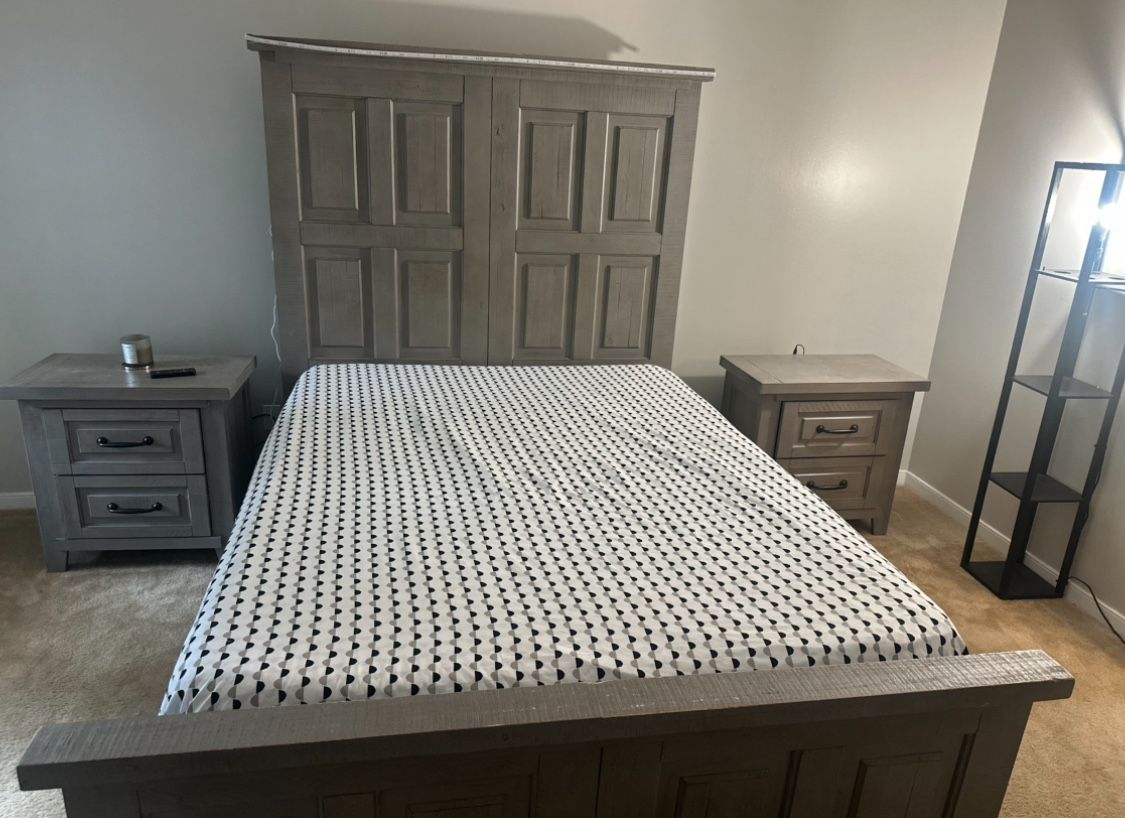 Modern Bedroom Set 