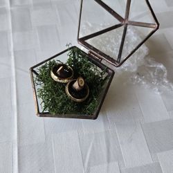 Glass Ring Box w/artificial Moss & White Sand