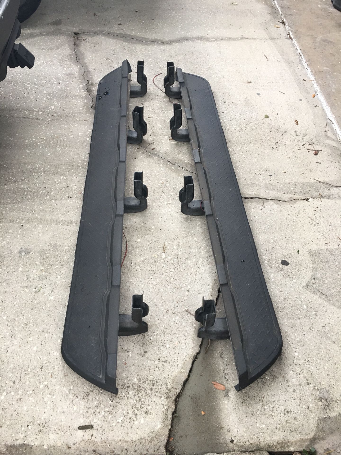 2003 Chevy avalanche running boards.