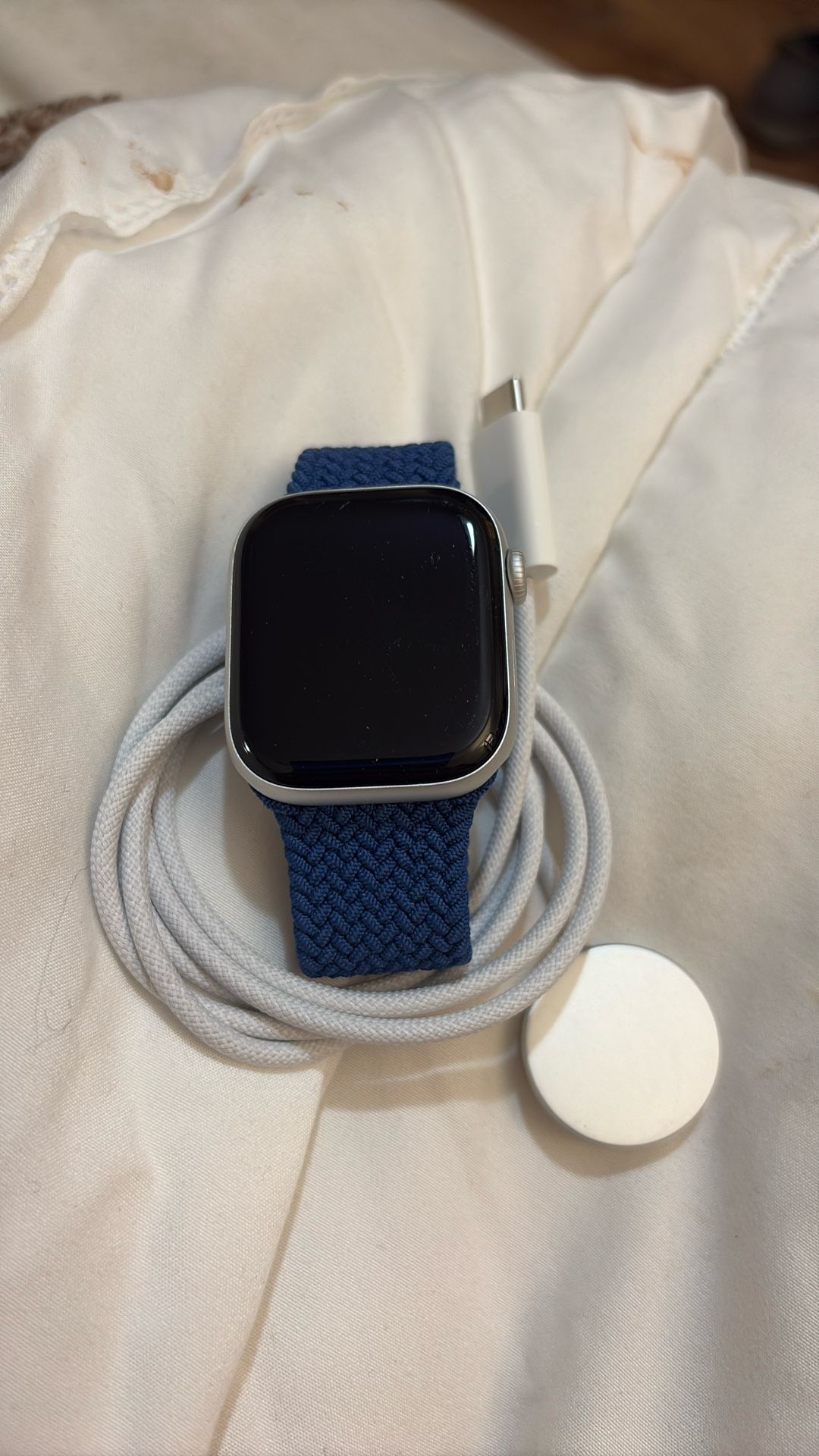 Apple Watch 10 42mm Cellular Unlocked Silver Aluminum