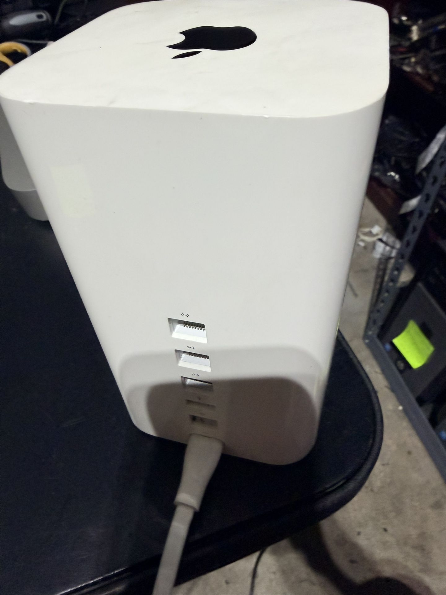 Apple AirPort 2TB Extreme Time Capsule A1470 Wireless Router