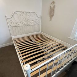 Traditional Queen Size IKEA Bed Frame leirvik White 