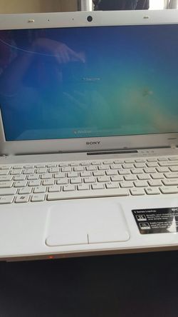 Laptop sony esta en buen estado