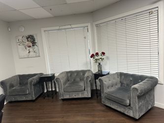 Grey Velvet Tufted Chesterfield Armchair