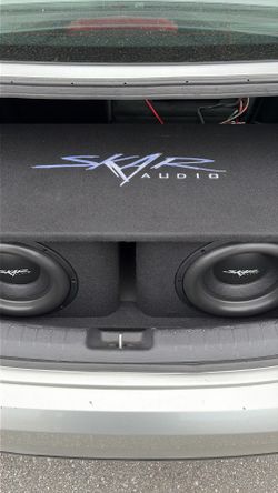 Skar audio 12inch speaker almost new an 1200watt amp  hits hard