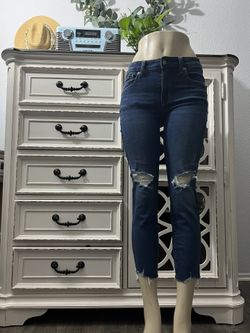 Skinny Jeans And Shorts 