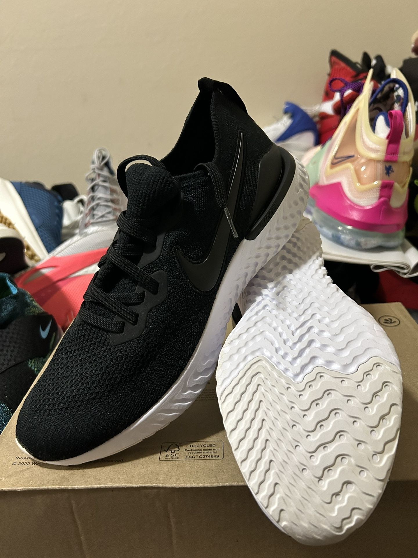 Nike Epic React Flyknit 2 'Gunsmoke' BQ8928-002 Men Sz 10 USED No box