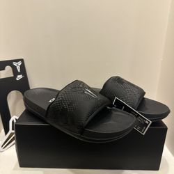 Nike Kobe Offcourt Slides Men's Size 10 Black Mamba IF2870-001