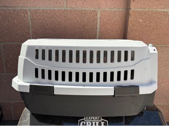 Pet carrier