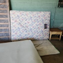 Queen Matt And Boxspring 
