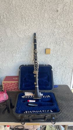 vintage French-made student Bb clarinet.