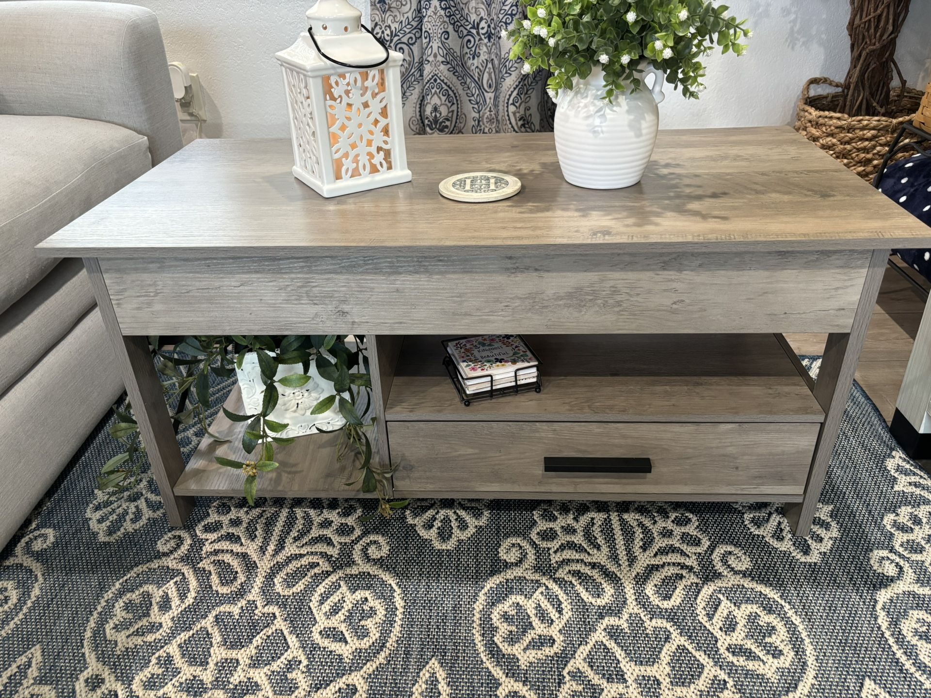 NEW Rustic Farmhouse Coffee Table W/ Storage/TV Tray