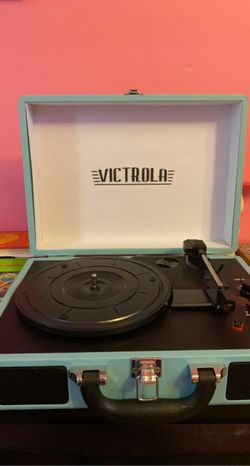 Victrola record player
