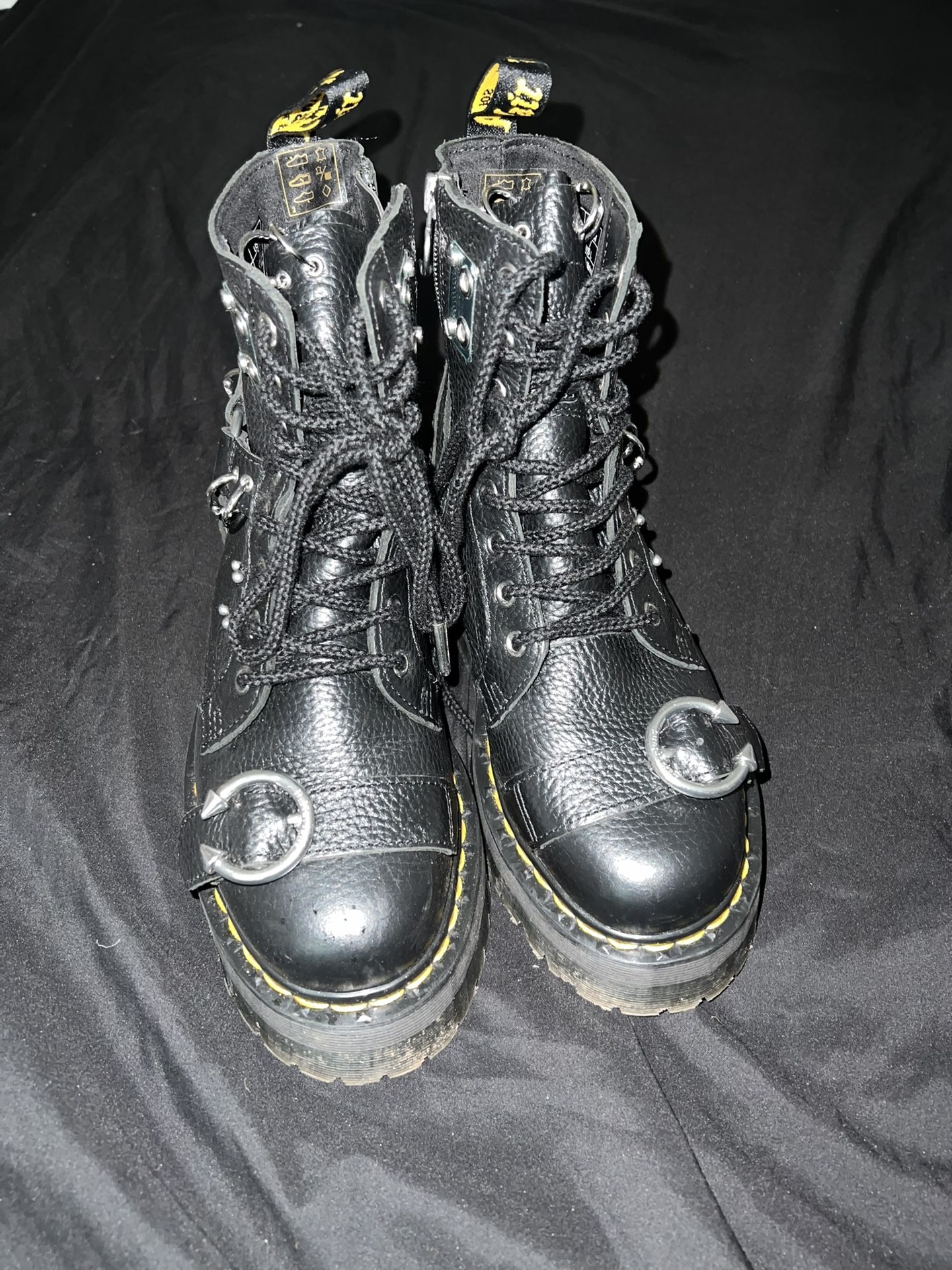 Dr Marten Jadon Piercing Boot