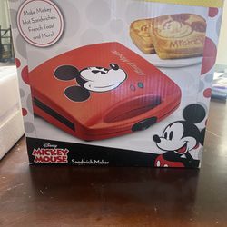 Mickey Mouse Sandwich Maker *New*
