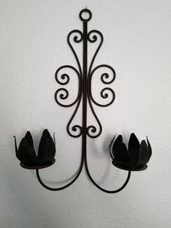Wall candle holder