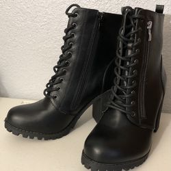 Black High Heel Boots Women’s Size 8 1/2 New