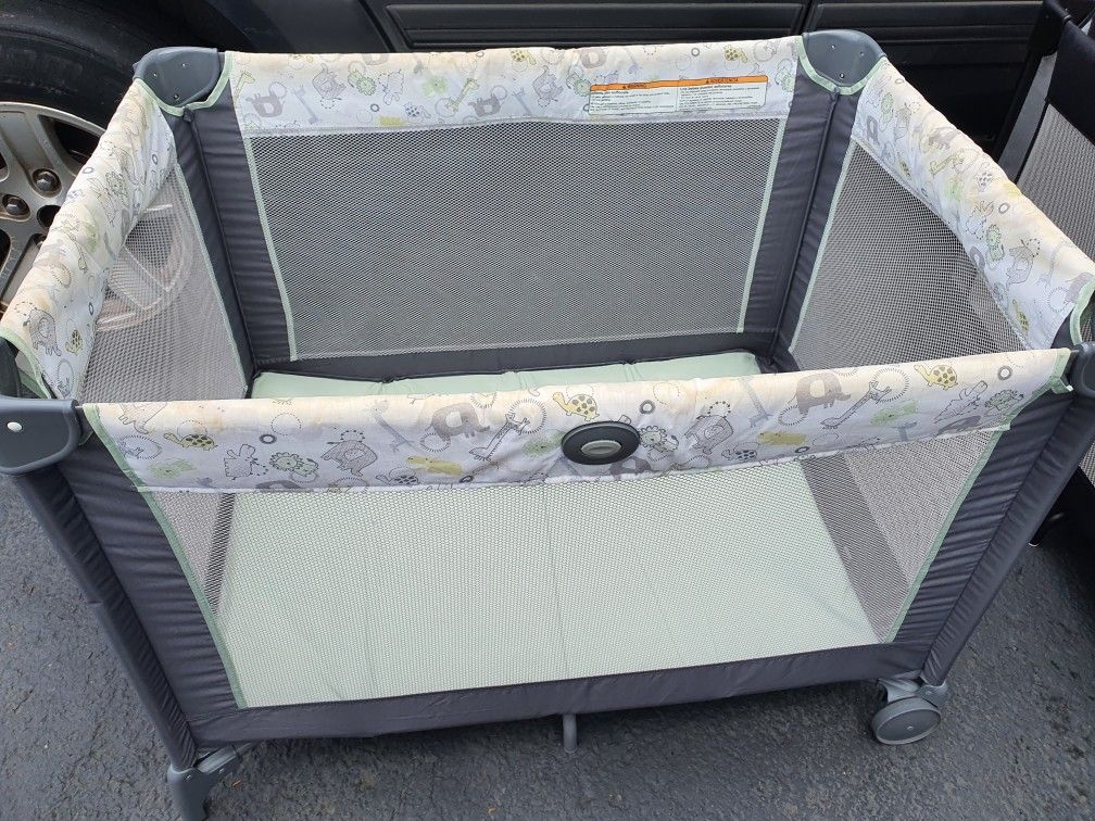 Graco Pack And Play