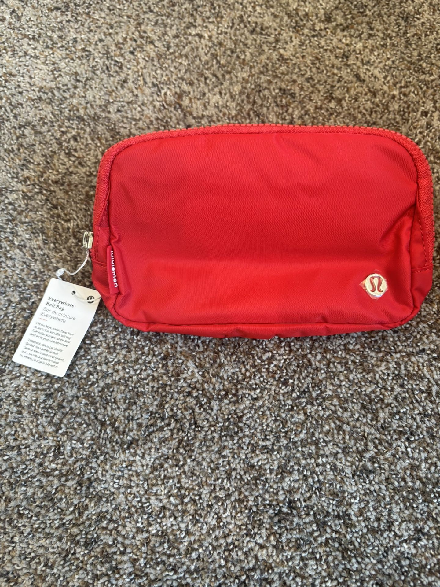 Brand new lululemon everywhere belt bag